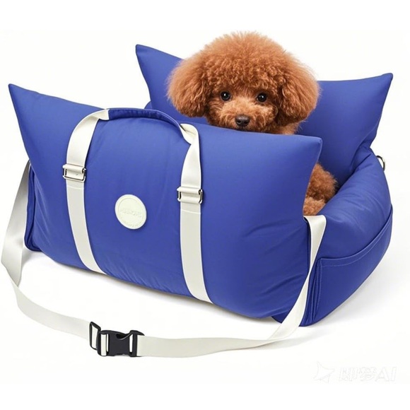 Meehoms Other - Vibrant blue MeeHoms dog pet washable booster car seat with carrying handles NEW